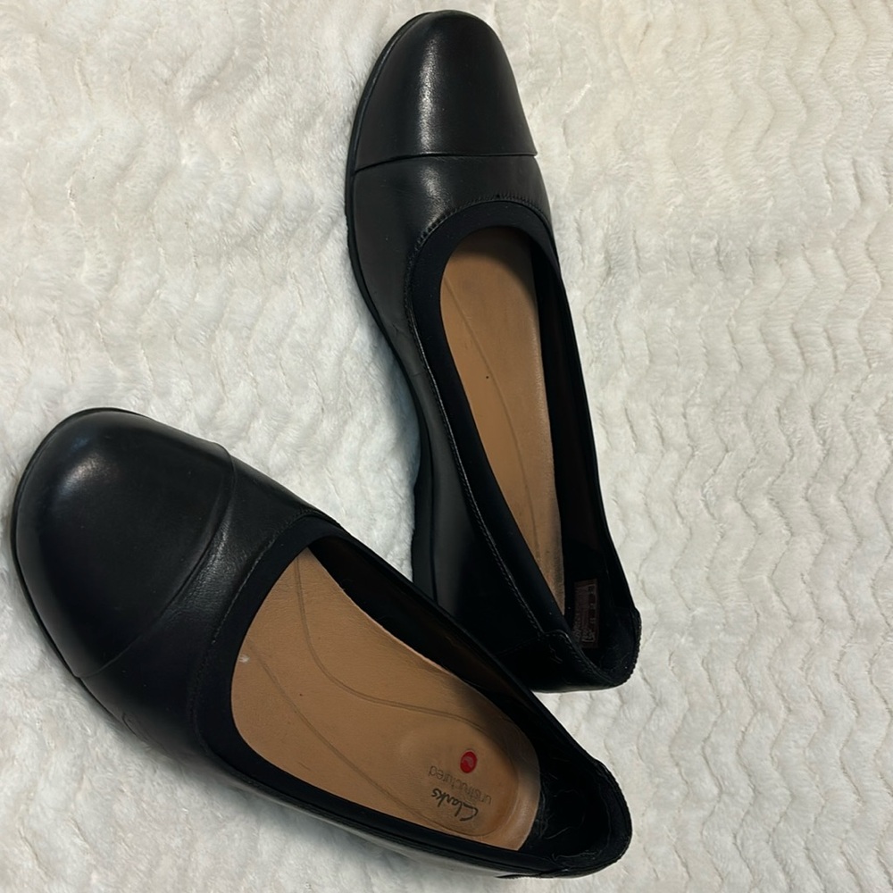 Clark’s Unstructured Women’s Leather Flats